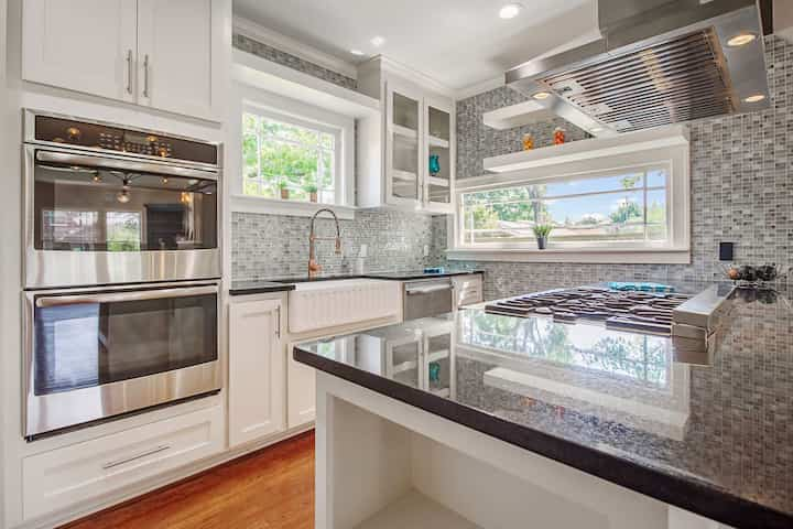 White and black kitchen remodeling project in Manassas, Virgina